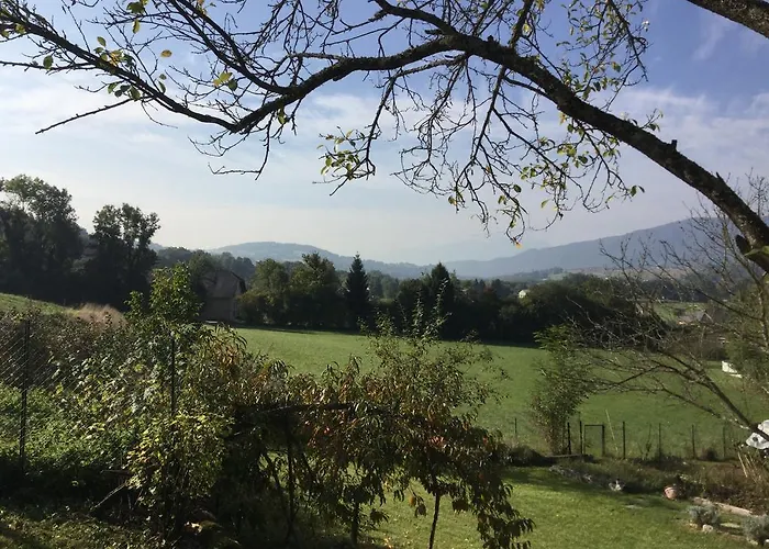 Le Gite De L'Antre Lacs